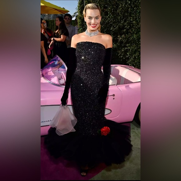 💎 BARBIE THE MOVIE DOLL COLLECTION LOT OF 3 ICONIC DRESS MARGOT ROBBIE 👛💅🏻🎀 - Picture 5 of 11